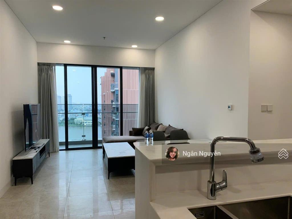Bán căn hộ the river 2 pn  82m2, view hồ bơi + sông, tầng cao, giá 25 tỷ.  em ngân 0981 799 ***