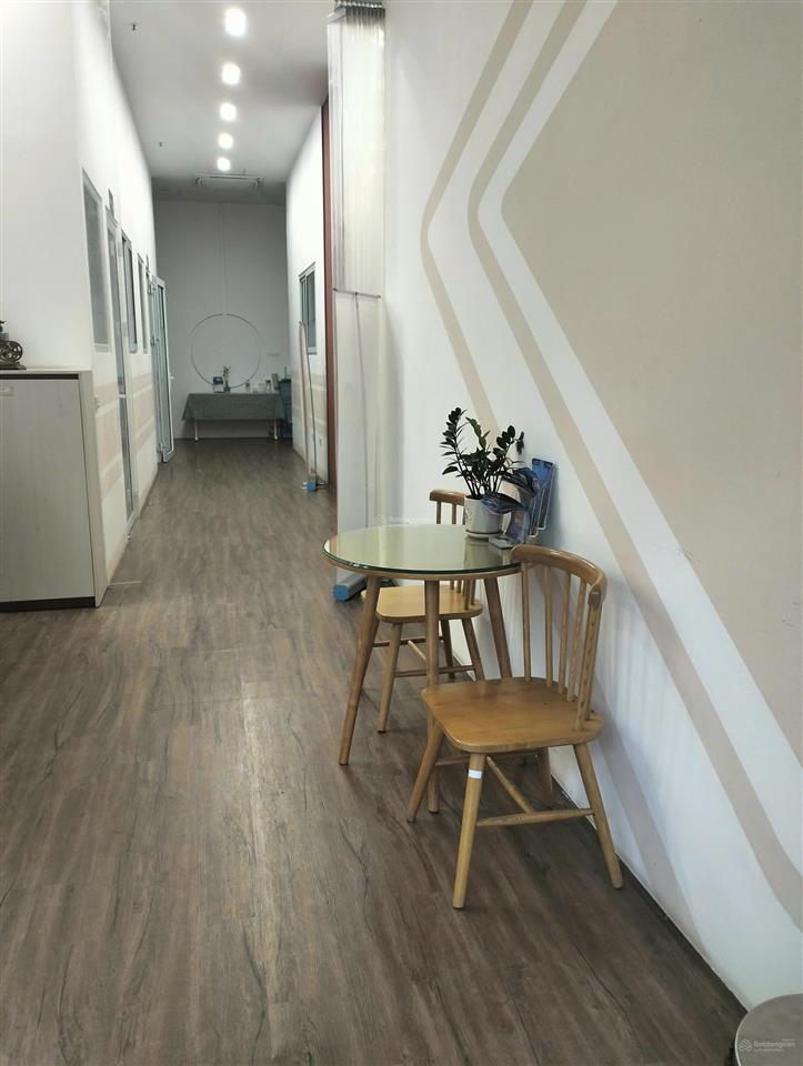 Chính chủ cho thuê t1 nhà mặt phố hàm nghi