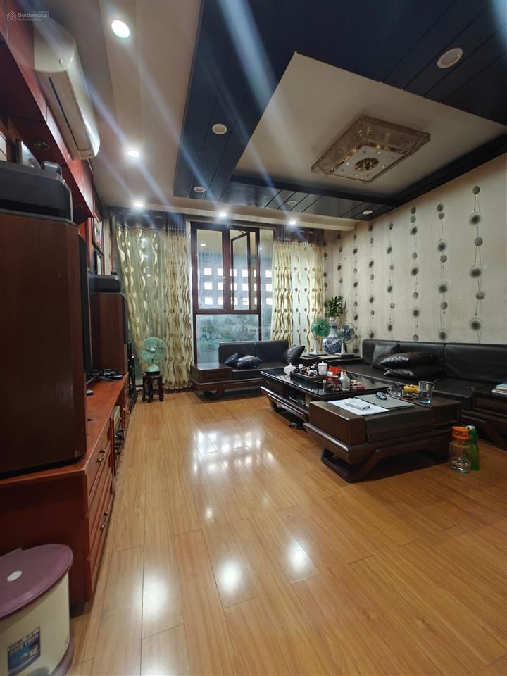 Bán nhà mặt đường lô 7c, đỗ chính lê hồng phong, vị trí đẹp
