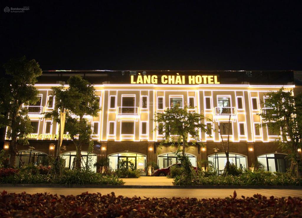 Em cần bán khách sạn trung tâm du lịch bãi cháy, mặt đường hạ long, cách bãi tắm 1km