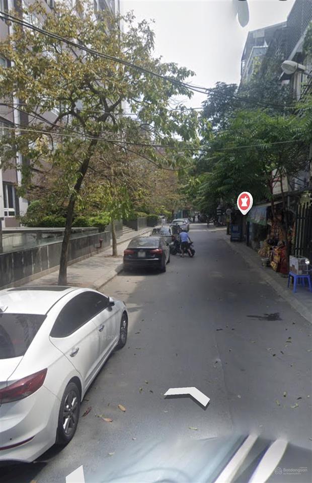 Cần tiền bán nhà 2 mặt tiền kinh doanh, ngõ 475 nguyễn trãi, đường to kinh doanh, quan tâm ib riêng