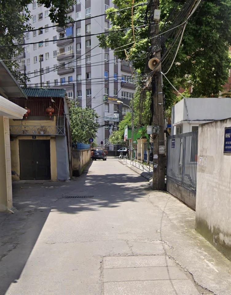Cần tiền bán nhà 2 mặt tiền kinh doanh, ngõ 475 nguyễn trãi, đường to kinh doanh, quan tâm ib riêng