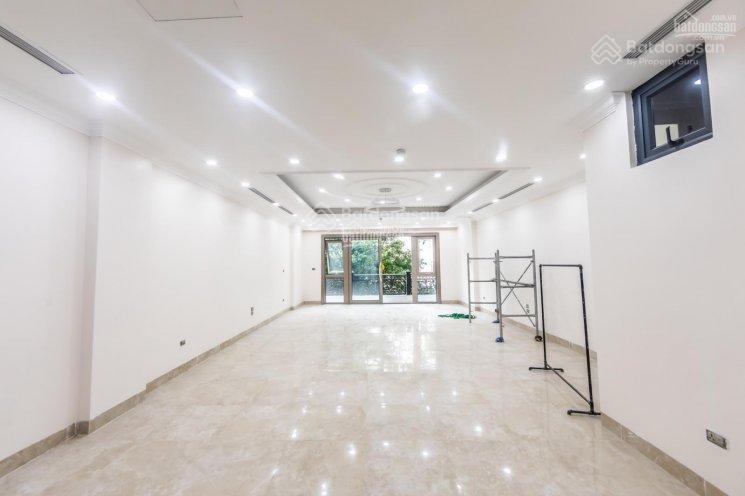 Cho thuê nhà mới xây mặt phố triệu việt vương 140m2x8,5 tầng, mt6,5m, thang máy, hầm