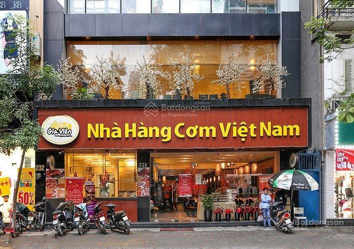 Cho thuê nhà vị trí cực đẹp mặt phố hàng cót 205m2x5 tầng, mt17m, thông sàn, riêng biệt