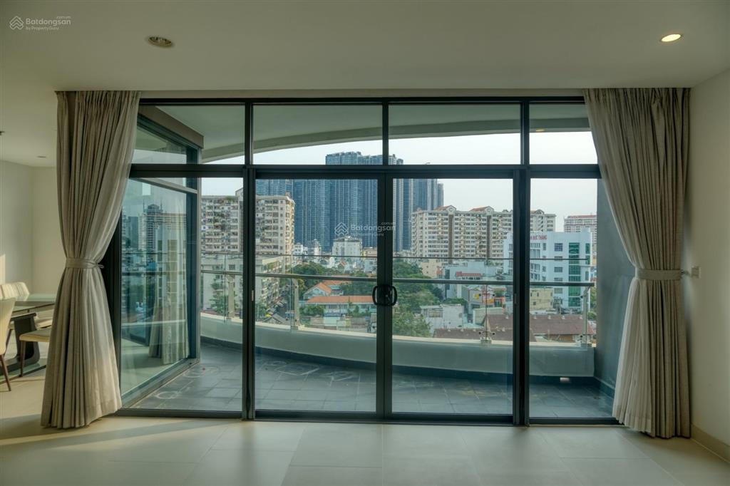 Bán 3pn city garden tháp p2, 19.5 tỷ, 160m2, view đẹp,  view hồ bơi và quận 1