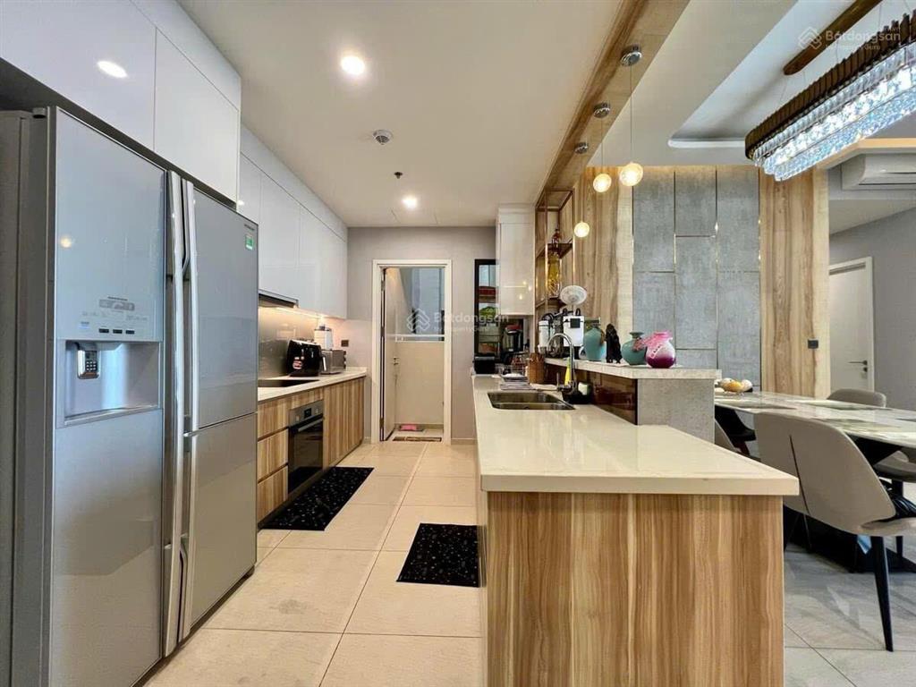 Q2 thảo điền bán 3pn size 112 m²  22 tỷ vnd, view sông trực diện  xem nhà 0905 007 ***