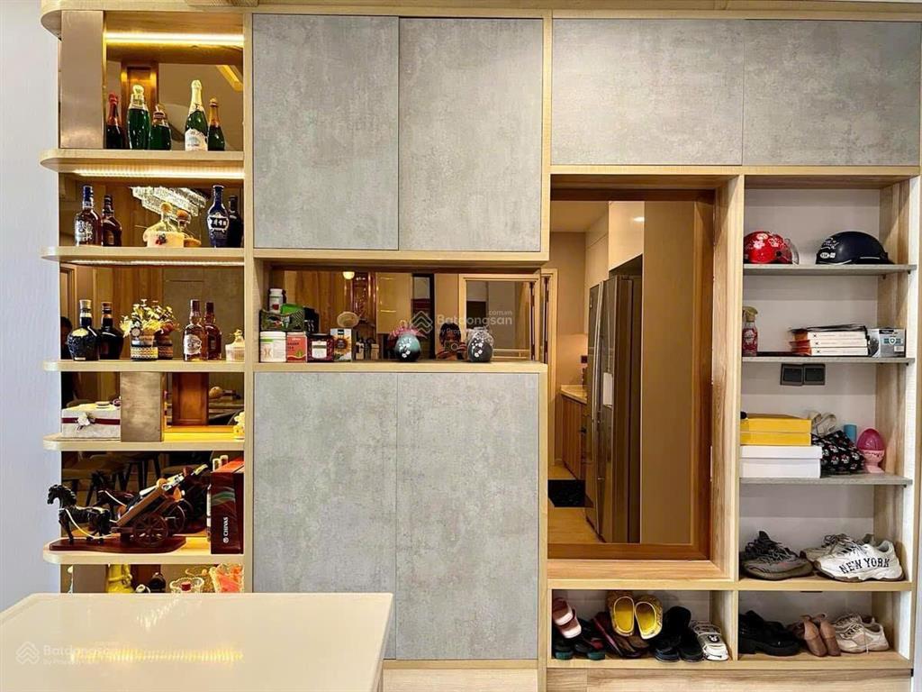 Q2 thảo điền bán 3pn size 112 m²  22 tỷ vnd, view sông trực diện  xem nhà 0905 007 ***