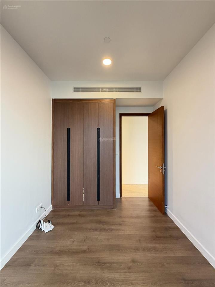 Thuê nassim  4pn thành 3pn lớn the nassim thảo điền, trực diện sông giá 110 triệu   0905 007 ***