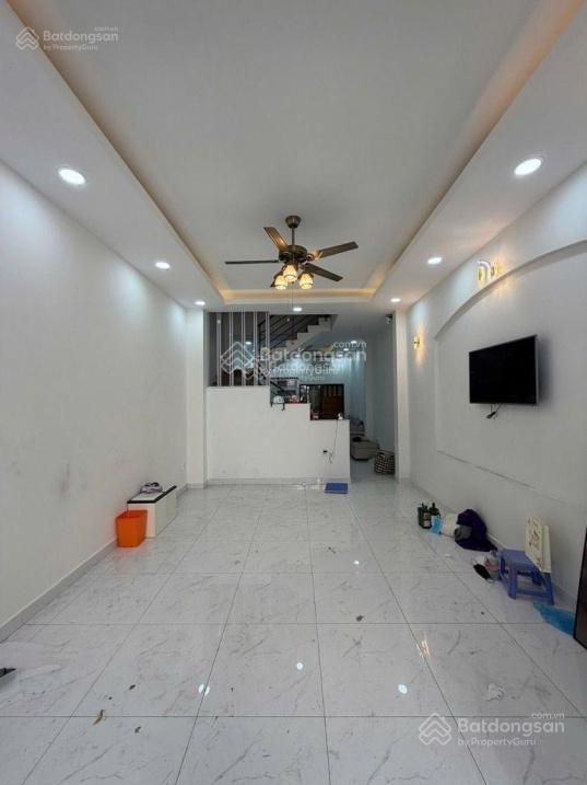 Bán nhà 60m2 gần đhqg tp. hcm, hẻm xe hơi đường tô vĩnh diện tiện cho thuê 18tr/th