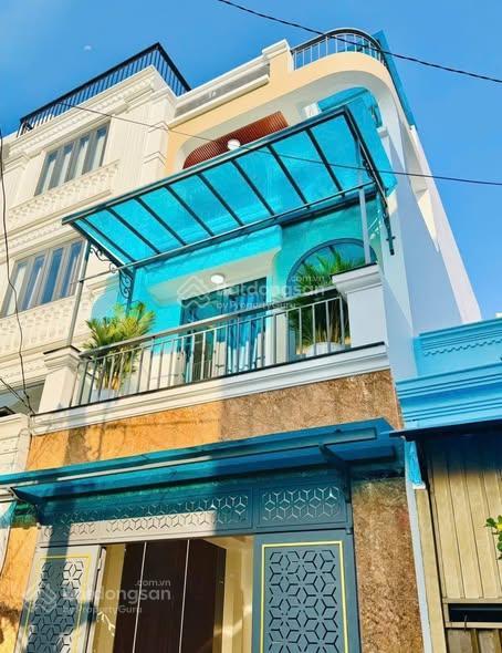 Giảm 300 triệu bán nhanh 3.89 tỷ nhà ở chợ bàn cờ q3 | nhà đẹp vuông vức | 3 tầng, 4pn