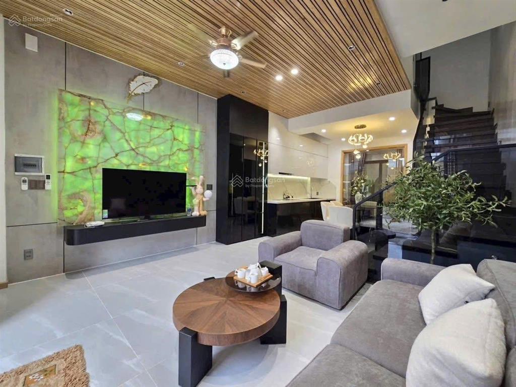 Lên sóng nhà đẹp ngay đh văn lang  chu văn an | nhà 3 tầng kiên cố 60m² | giá mềm