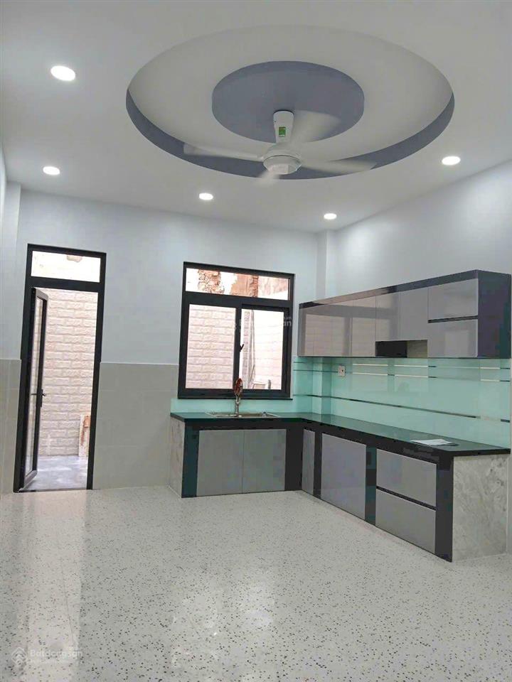 Bán gấp nhà 3 tầng, 64m2/ 4,88 tỷ  tại nguyễn tư nghiêm, bình trưng tây, quận 2