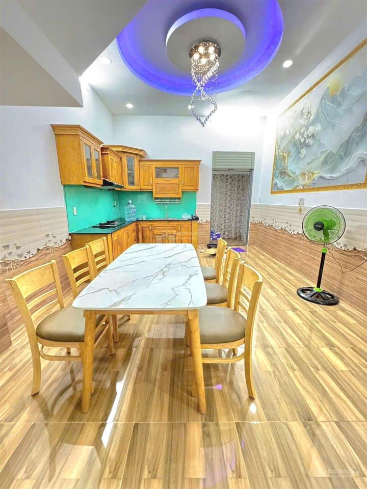 Bán gấp nhà 3 tầng, 64m2/ 4,88 tỷ  tại nguyễn tư nghiêm, bình trưng tây, quận 2