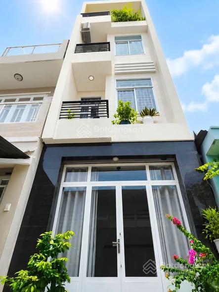 4,36 tỷ, chốt nhanh trong tháng | nhà 3 tầng 53m2, ngang 4m sát chợ trần hữu trang phú nhuận