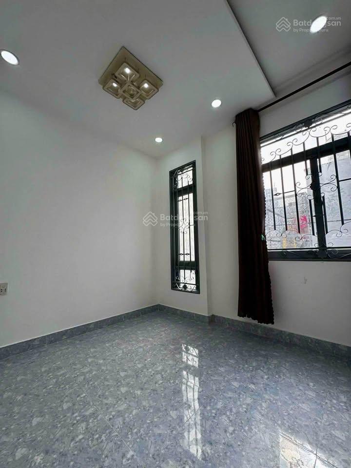 Ngay mt phan xích long, đang cho thuê 25tr, cơ hội hiếm cho nhà đầu tư