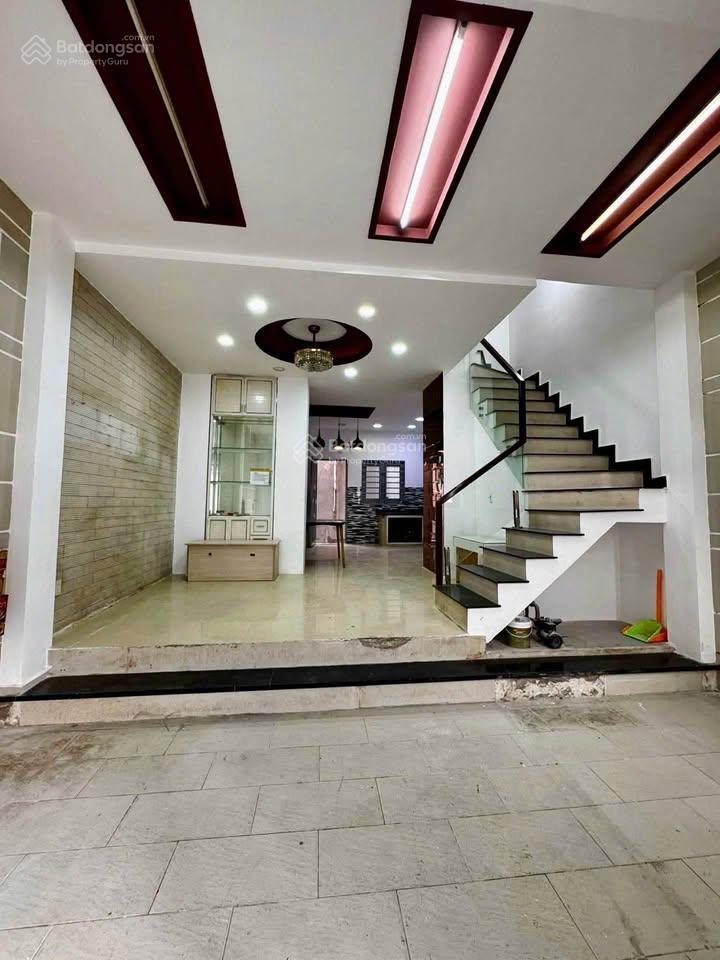 Ngay mt phan xích long, đang cho thuê 25tr, cơ hội hiếm cho nhà đầu tư