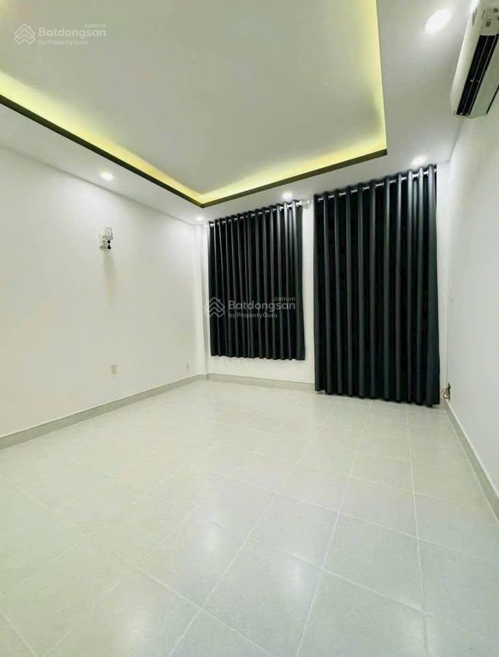 Nhà tô hiến thành q10, 51m2, 3pn, hẻm 4,2m, vị trí tiện di chuyển, giá siêu tốt 4,15 tỷ