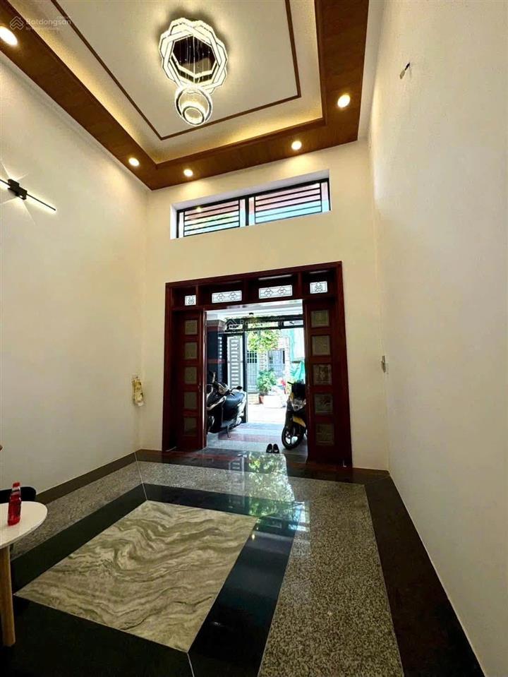 Ở khánh hội mà 10 phút tới bến thành nhà 44m², 4 tầng, ngõ 5m, giá 3,37 tỷ chốt ngay kẻo lỡ