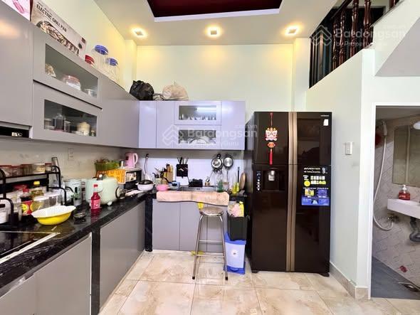 Ngay công viên đầm sen, nhà 4 tầng, 72m2, chủ tâm huyết cần bán 4,63 tỷ, cơ hội khó có lần hai