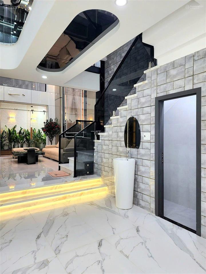 5,35 tỷ chốt nhà lạc long quân | 62m² | 4pn | 6wc | ở kết hợp kinh doanh