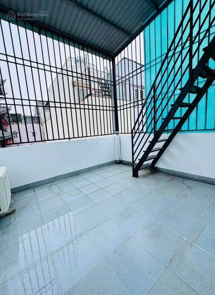 Có ngay nhà 3 tầng 3pn bình phú, pháp lý chuẩn, nội thất đầy đủ, giá 3,68 tỷ