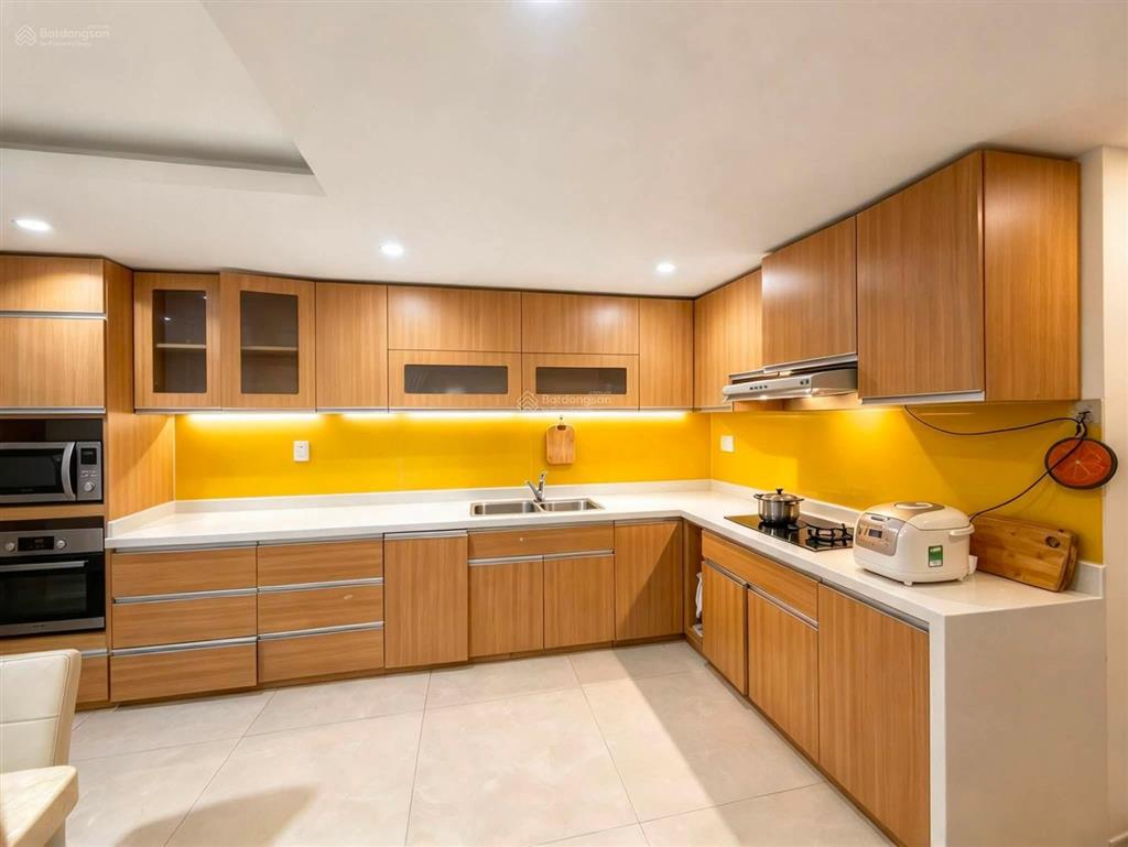 Bán nhà 5 tầng 54m² 4pn 4wc huỳnh mẫn đạt, p. chợ quán, q.5, sát chợ rẫy, ngõ ô tô, 5,19 tỷ