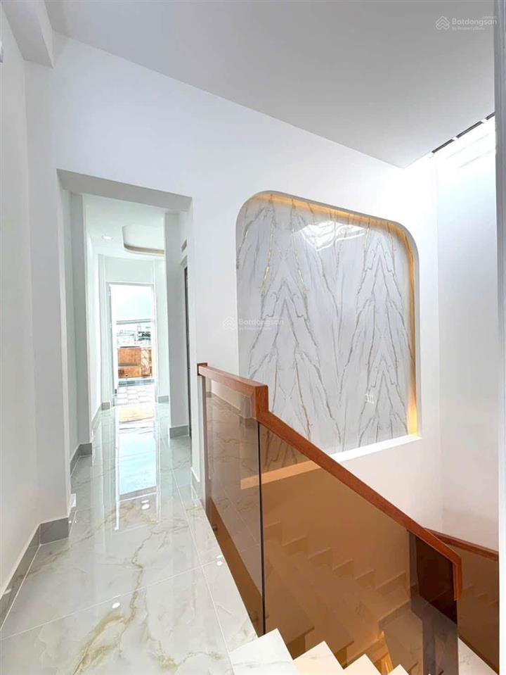 Nhà đẹp, đủ tiện ích, giá dễ chịu nhà riêng nơ trang long 62m2, 3pn 3wc