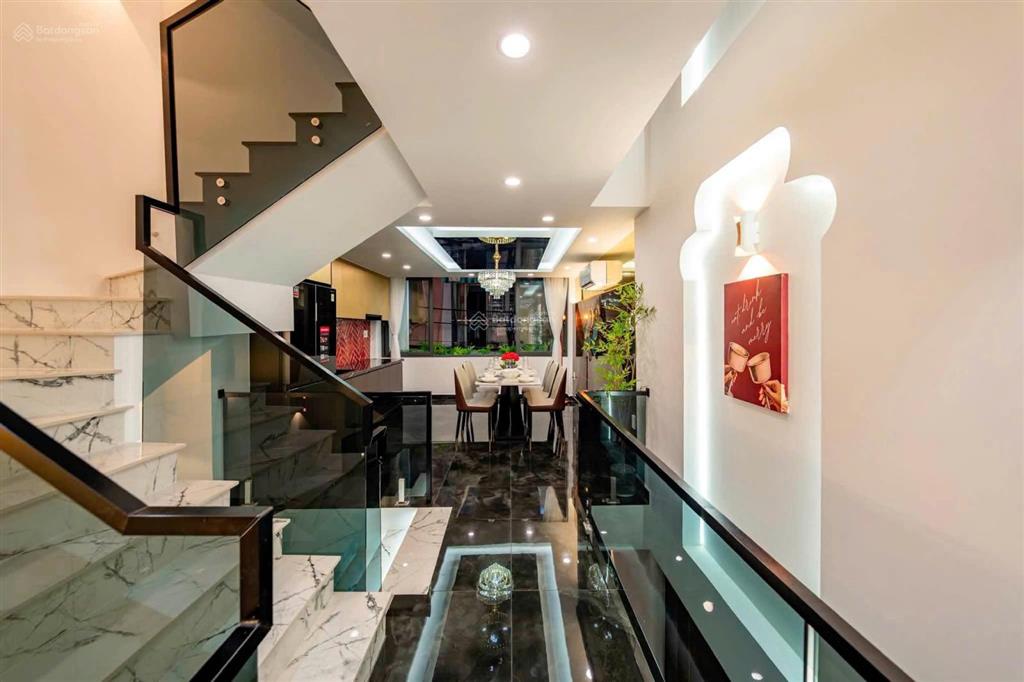 Nhà 4 tầng hậu giang q6 | 4,55 tỷ | full nội thất | gần công viên bình phú
