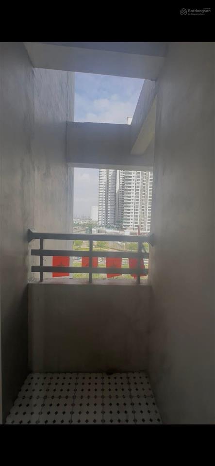 Chính chủ bán căn hộ chung cư c13 đối diện khu đô thị gamura , đường vành đai 3 , cầu thanh trì