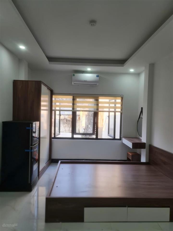 Siêu phẩm  bạch mai nhà  dt 73m 6 tầng thang máy 10 phòng khép kín vừa ở vừa cho thuê kinh doanh.