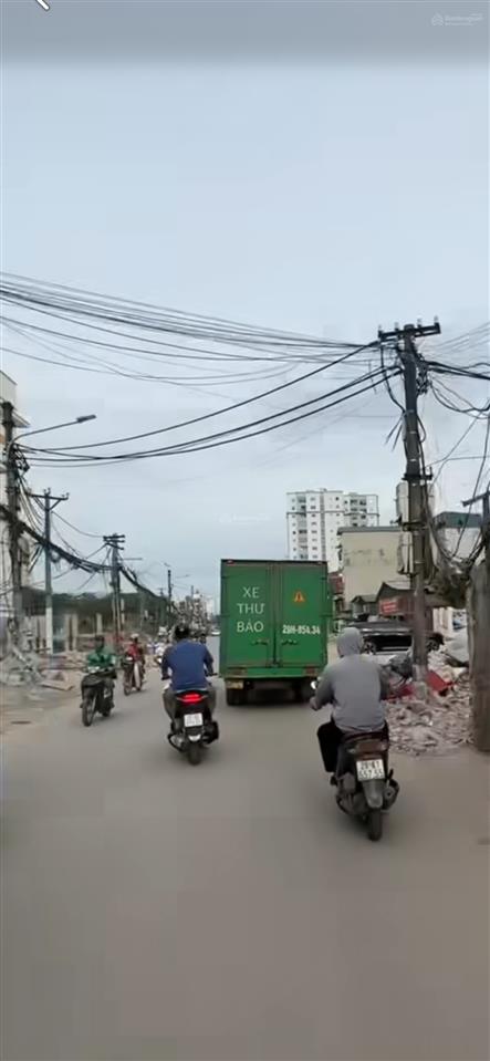 Bán hiếm chủ nhà đang rất cần tiền muốn bán nhanh nhà mặt phố lĩnh nam dt 63m2 3 tầng giá cực tốt