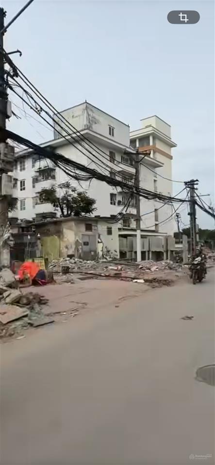 Bán hiếm chủ nhà đang rất cần tiền muốn bán nhanh nhà mặt phố lĩnh nam dt 63m2 3 tầng giá cực tốt