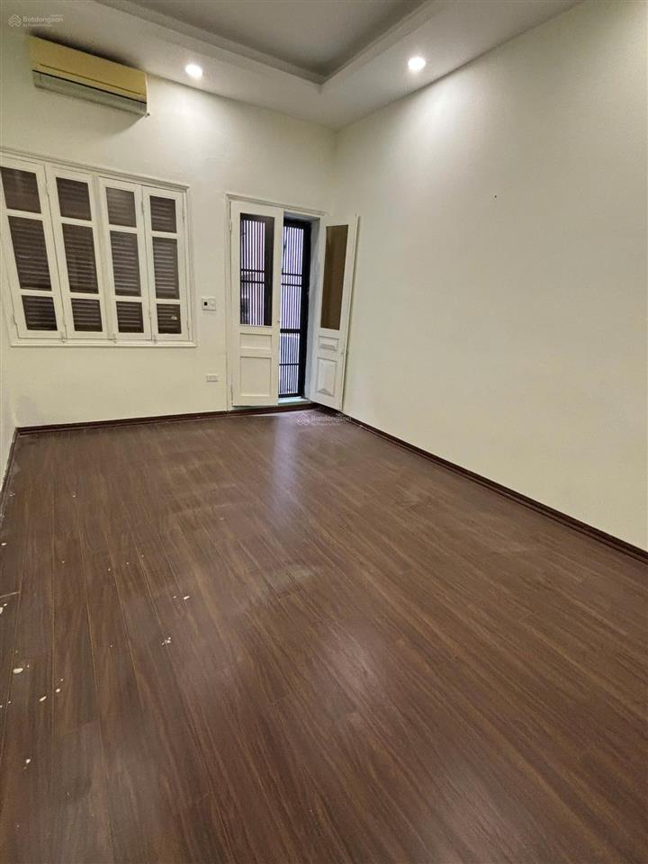 Cho thuê nhà riêng tại ngõ lệnh cư, khâm thiên, 18 triệu, 125m2, giá tốt