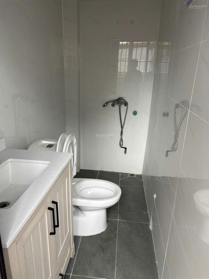Cho thuê nhà riêng tại ngõ lệnh cư, khâm thiên, 18 triệu, 125m2, giá tốt
