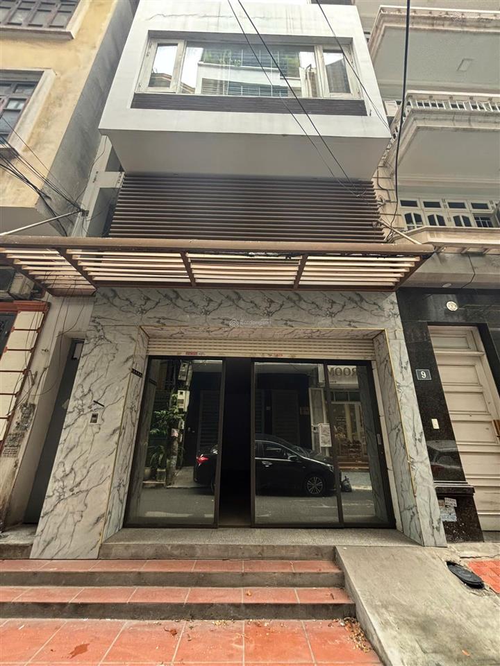 Cho thuê gấp nhà mặt phố 7 ngõ 81 hoàng cầu, 35 triệu, 55 m2, 4pn, 3wc