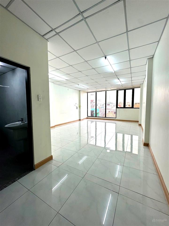 Cực hiếm bán toà nhà building 6 tầng mặt tiền đường chợ thủ đức giá chỉ 27 tỷ