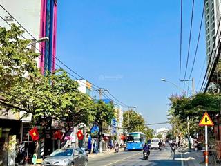 Cực hiếm bán toà nhà building 6 tầng mặt tiền đường chợ thủ đức giá chỉ 27 tỷ