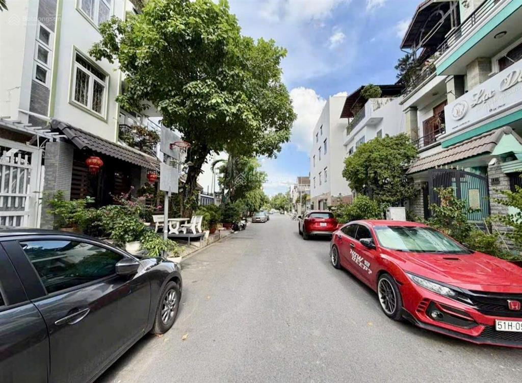 Ngộp bank  bán gấp nhà 1t3l xây tâm huyết ngay đặng văn bi, ga metro thủ đức, 5mx14,5m giá 10,8tỷ