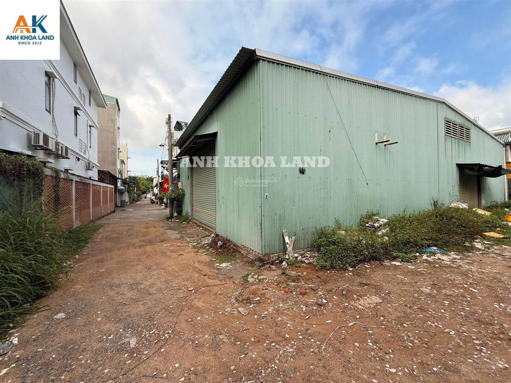 Bán gấp đất hẻm ô tô view sông  đường 24  p. linh đông  311.5m2(16 x 19m) chỉ 11 tỷ giảm 9,5 tỷ