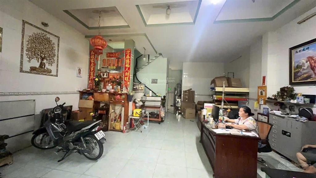 Nhà 2 mặt tiền kinh doanh sầm uất tô ngọc vân ngay chợ thủ đức  dt 150m ngang 6m x 23m  18 tỷ