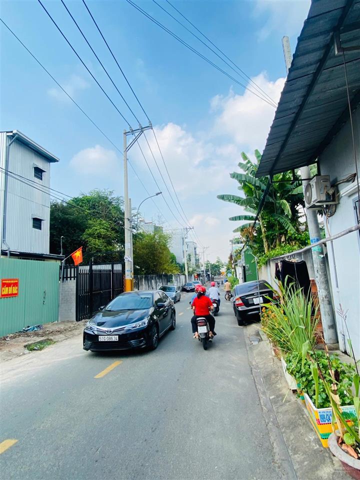 Ngộp bank giảm 1.5 tỷ bán gấp mặt tiền đường số 6 phường linh tây thủ đức 5x2 giá 8,6 tỷ