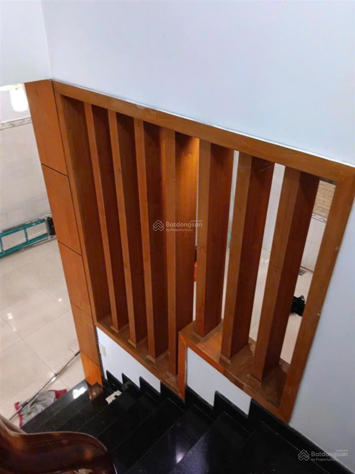 Nhà đẹp 1 trệt 2 lầu ngay sát đặng văn bi trường thọ, gần ga metro, làng đh, vincom giá 9 tỷ còn tl