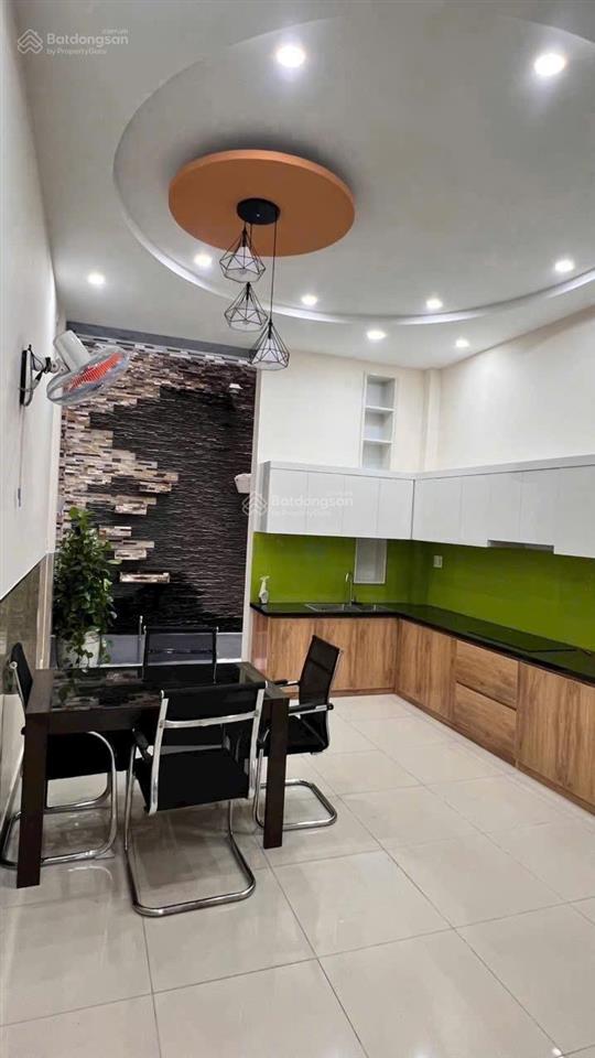 Ngọn 8,59 tỷ nhà 1 trệt 3 lầu, mặt tiền đường 40 linh đông, ngay sát vành đai 2, ngay chợ thủ đức