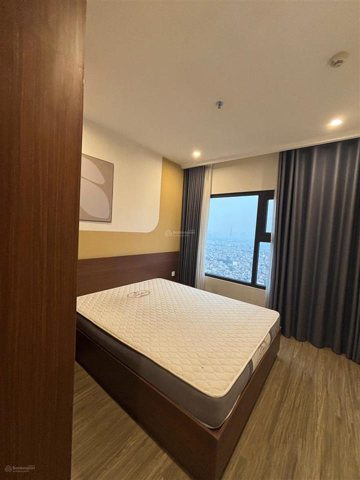 Giá chuẩn 100% chính chủ nhờ bán gấp căn 55m2 tòa s303 view công viên giá siêu rẻ