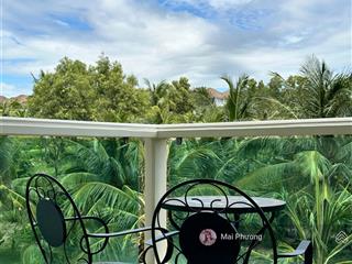 Bán căn hộ 2pn block b view golf và vườn tầng cao  116m2 3tỷ 450triệu sang tên