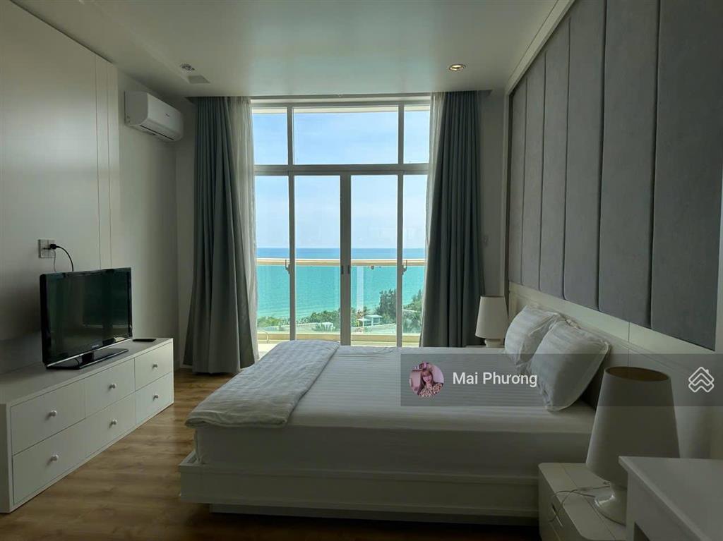 Bán căn 2pn view trực diện biển đẹp tầng cao giá tốt view biển 5,5 tỷ  140m2