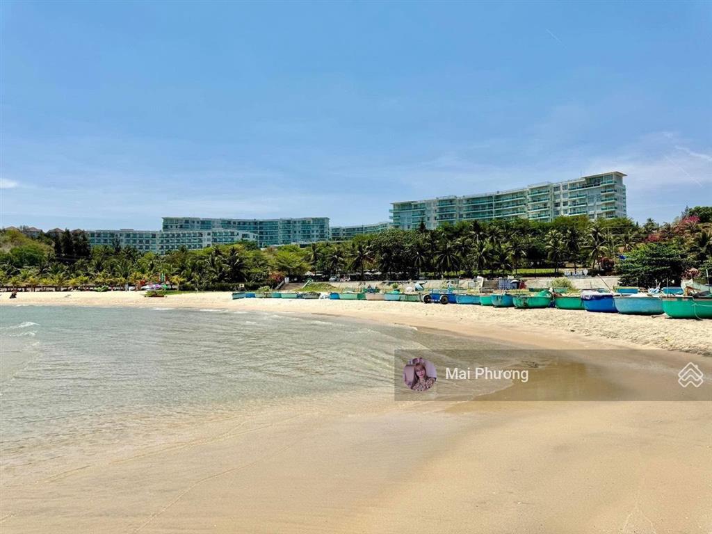 Chủ bán nhanh căn hộ 2 phòng ngủ view trực diện biển 3,2 tỷ thương lượng.