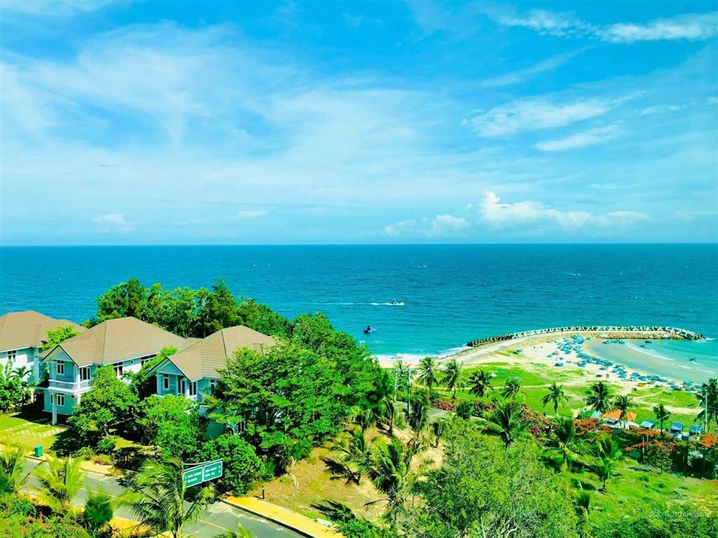 Bán căn 2pn138m2 view biển trực diện, nội thất cao cấp chủ để ở không cho thuê giá 5.x tỷ