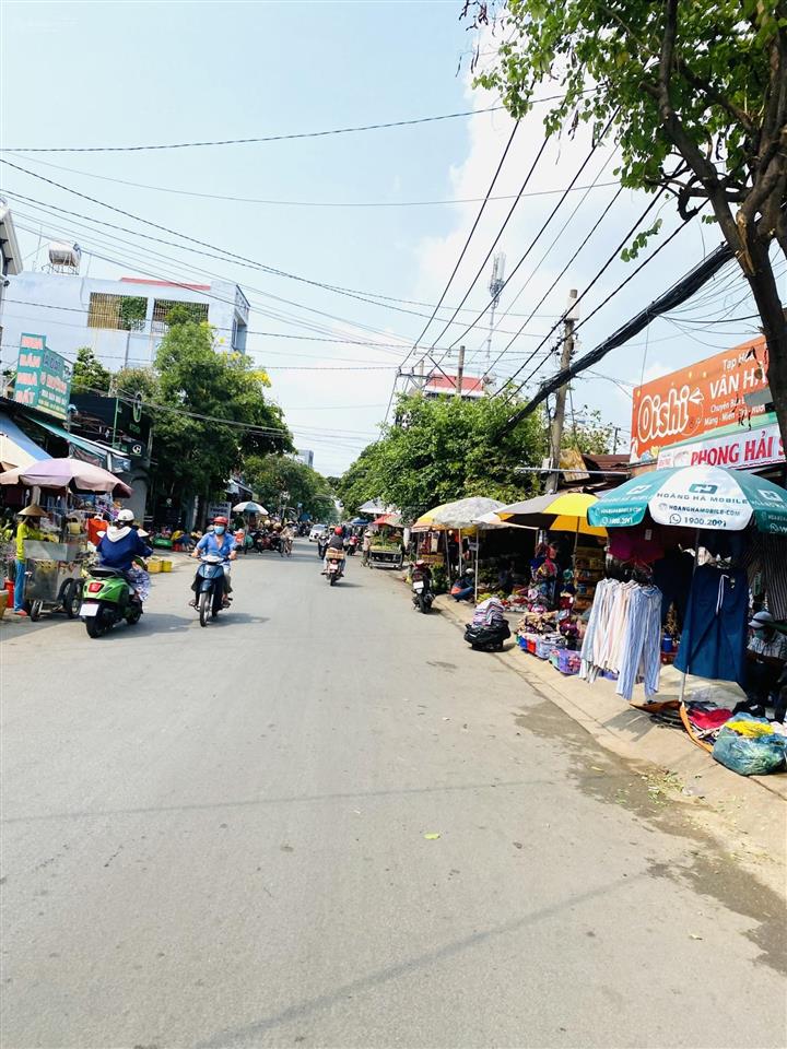 Nhà cấp 4 mặt tiền nguyễn thị thơi. gần chợ giãn dân dt 4x25m giá 6.9 tỷ