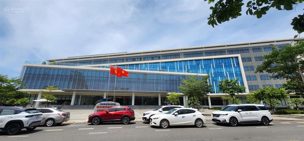 Lô góc đẹp võ văn ngân & cồn dầu 3  hòa xuân dt 155m2 hướng đông nam